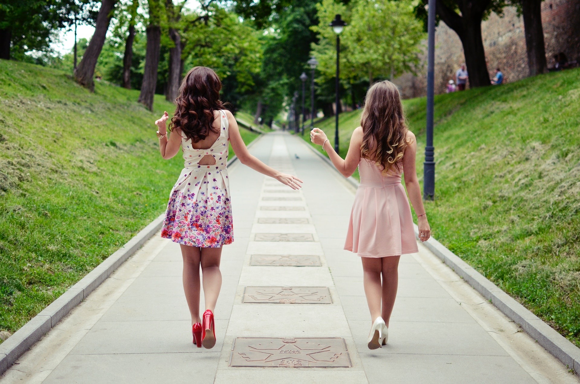 WALK WHILE YOU TALK! NEVER STOP MOVING@